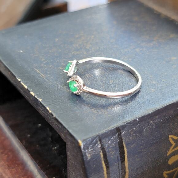 Rhodium Plated Open Design Ring with Green Simulated Gemstones - Adjustable - Picture 5 of 7